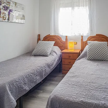 Beautiful 3-bed House With Communal Pool * Orihuela